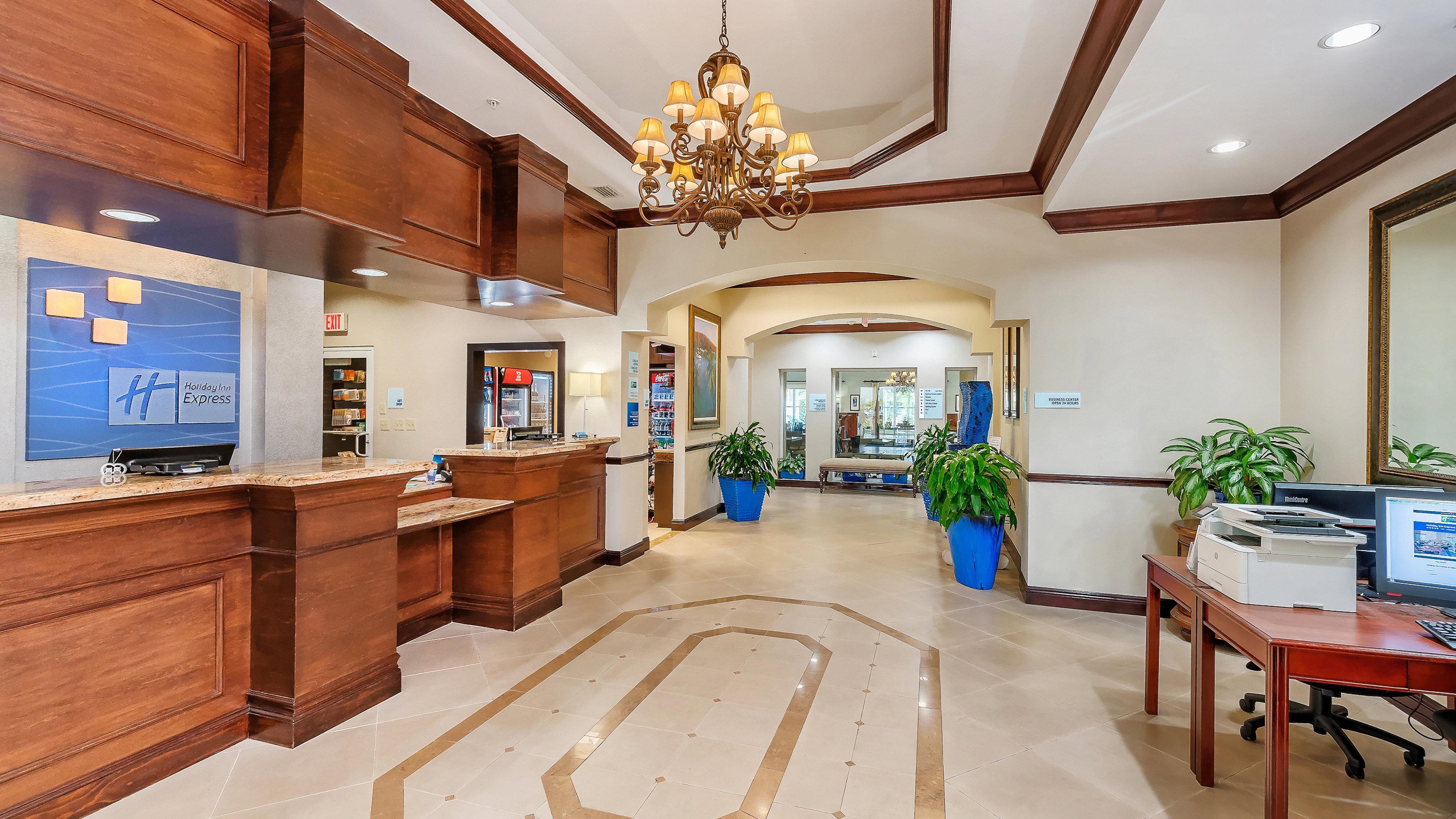 Holiday Inn Express & Suites Miami Kendall By Ihg Country Walk Exterior photo